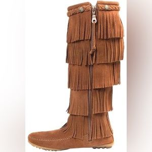 Minnetonka Moccasin 100% Leather 5 Tier Fringe Boots, Sz 6